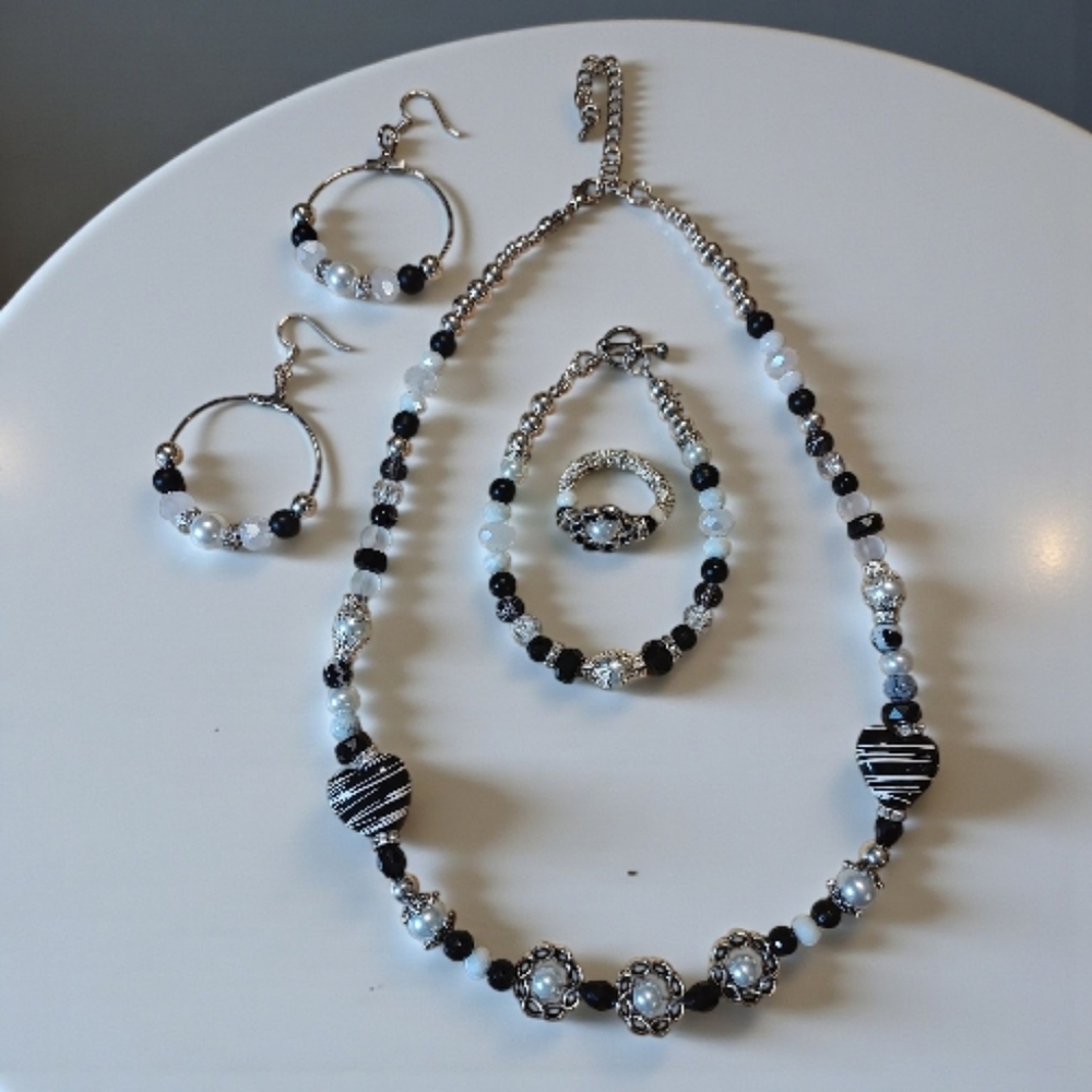"Black Tie Affair" Handmade Necklace, Earrings, Bracelet & Stretch Ring Set!